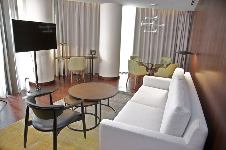 Room 20 of 37