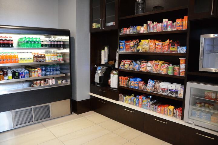 Snack bar