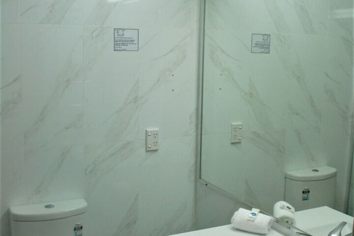 Room 21 of 29