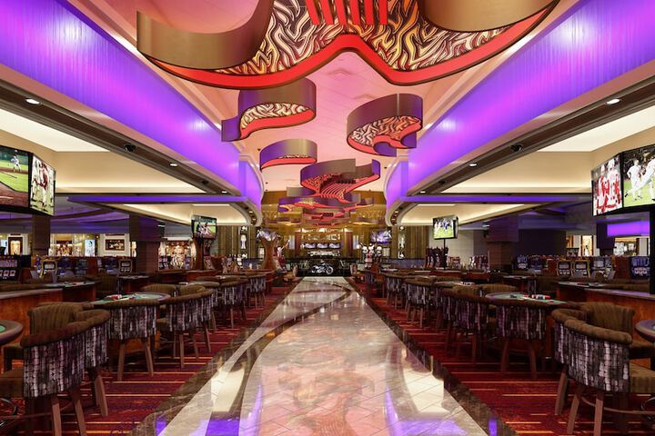 Hard Rock Hotel & Casino Sacramento Wheatland  Bookonline.com