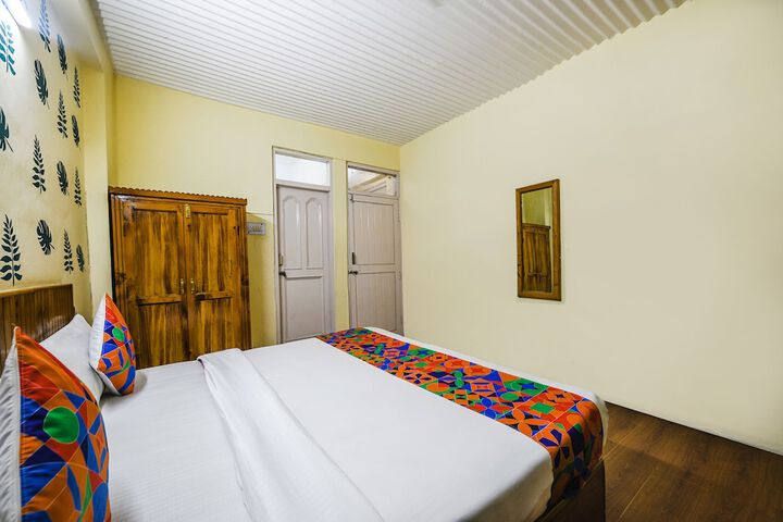 Room 21 of 29