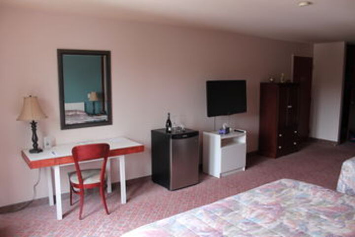 Room 30 of 42