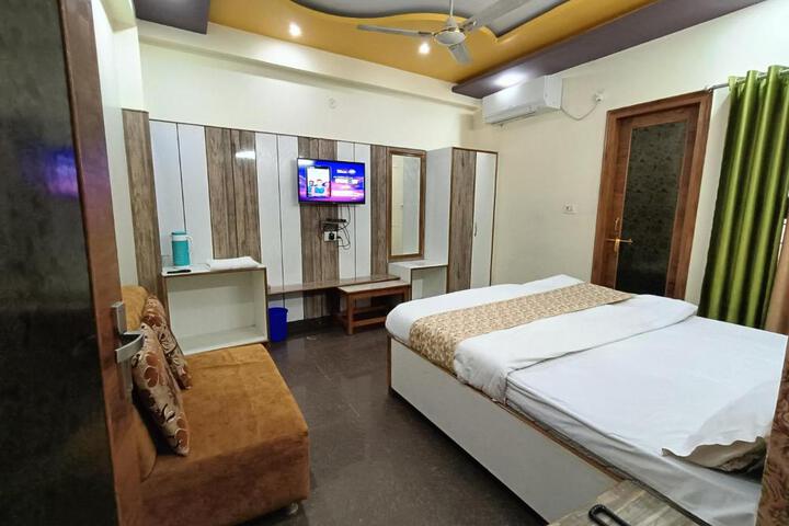 HOTEL AMAN