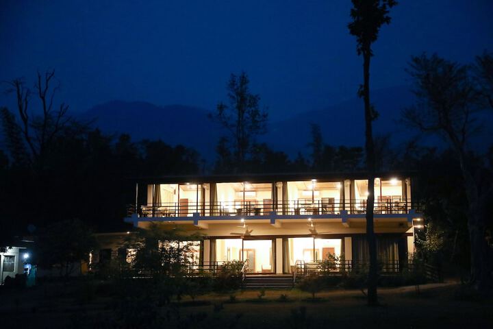 Hotel 86 of 129