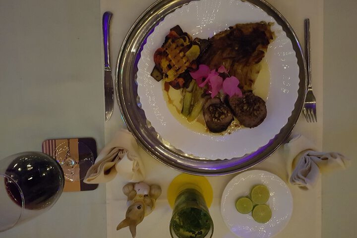 Dining 88 of 121