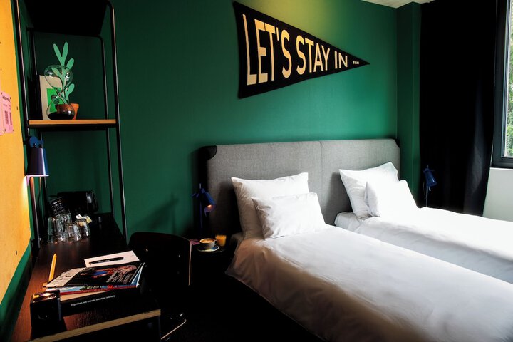 Room 20 of 90