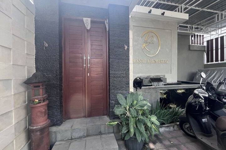 Hotel 79 of 86