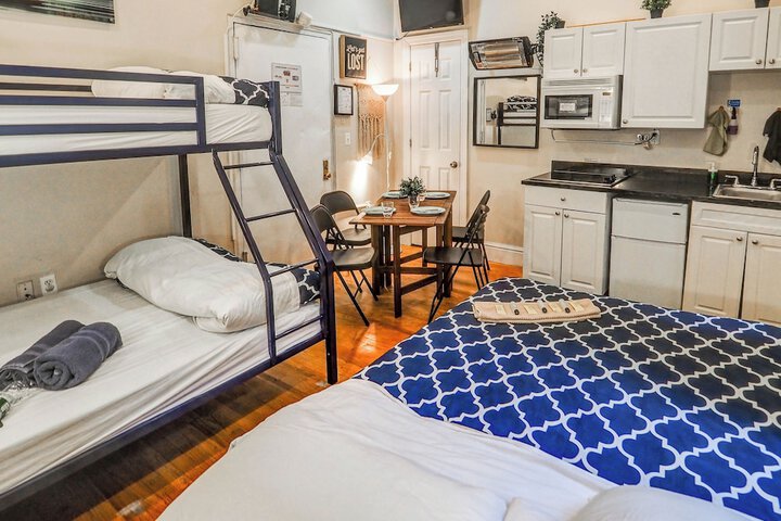 Room 194 of 268