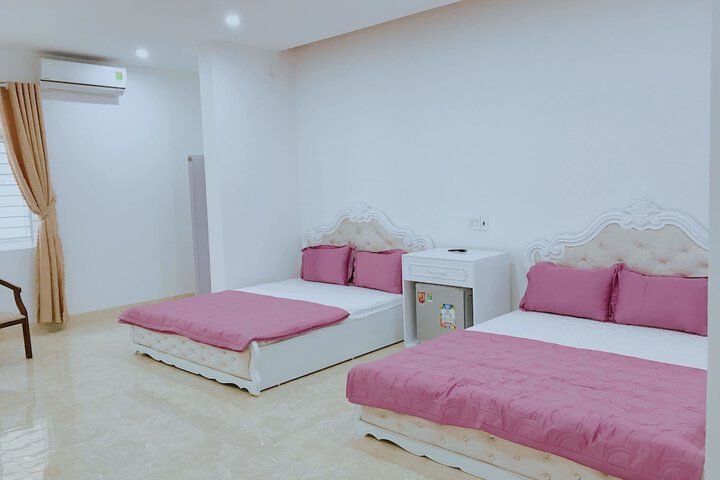 Room 6 of 20
