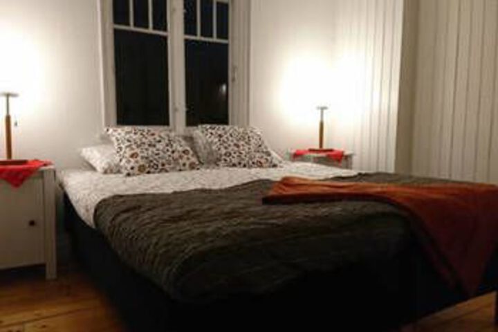 Room 38 of 122