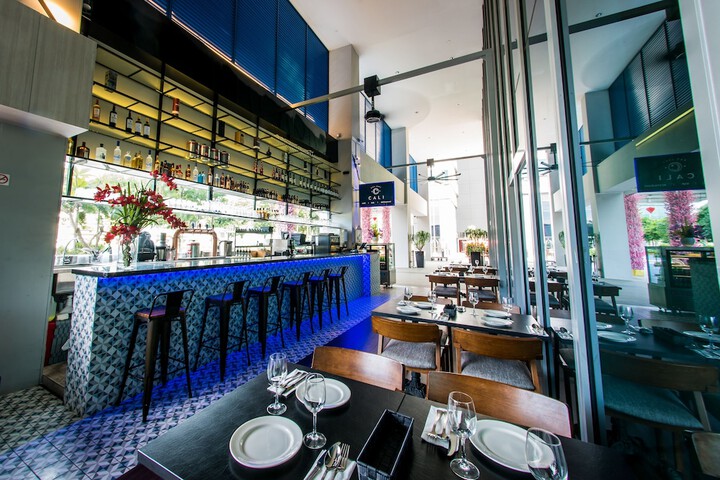 Dining Photos