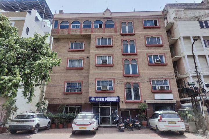 Hotel Purohit Sindhi Camp
