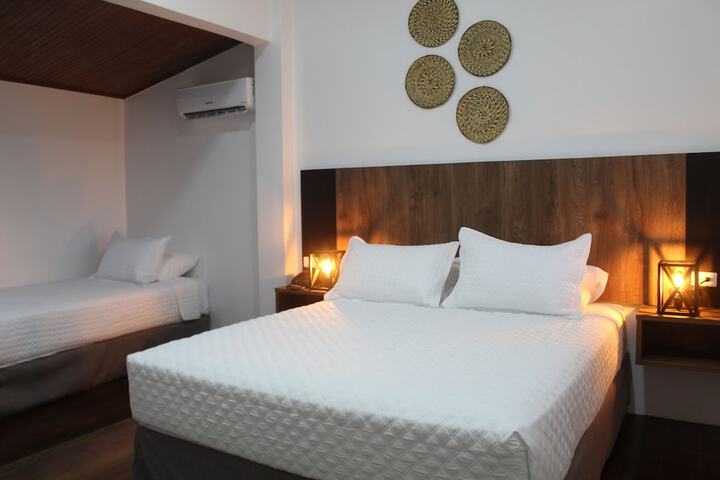Room 4 of 41