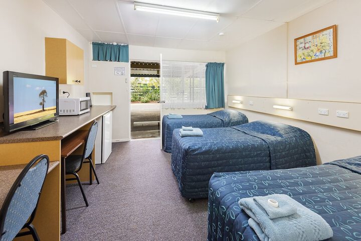 Room 33 of 63