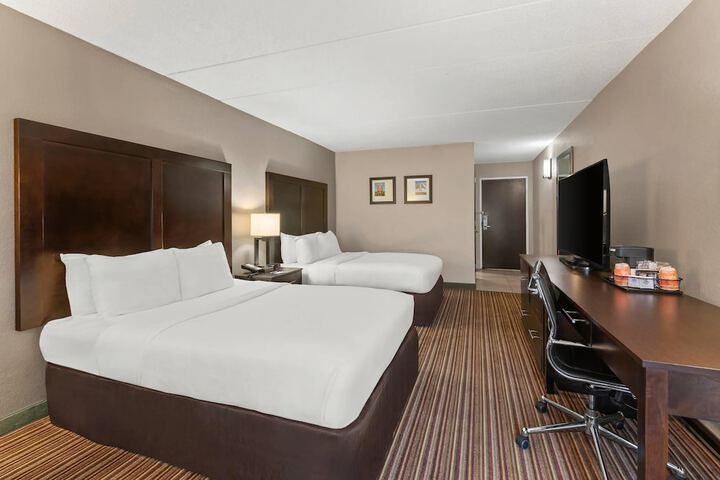 Room 6 of 47