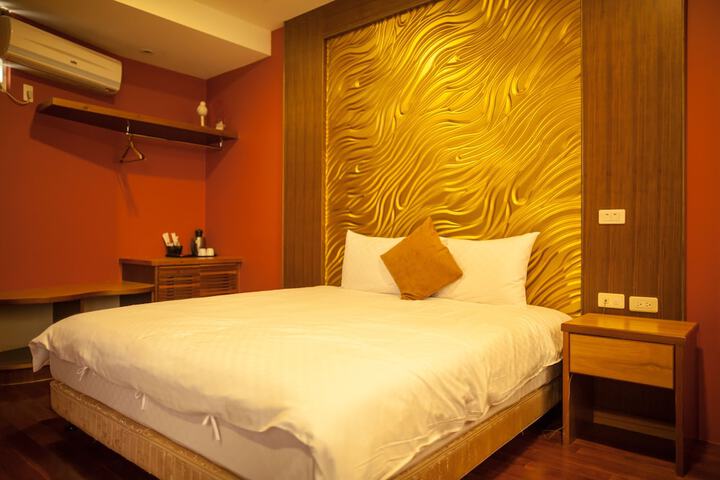 Room 21 of 63