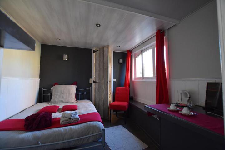 Photo 12