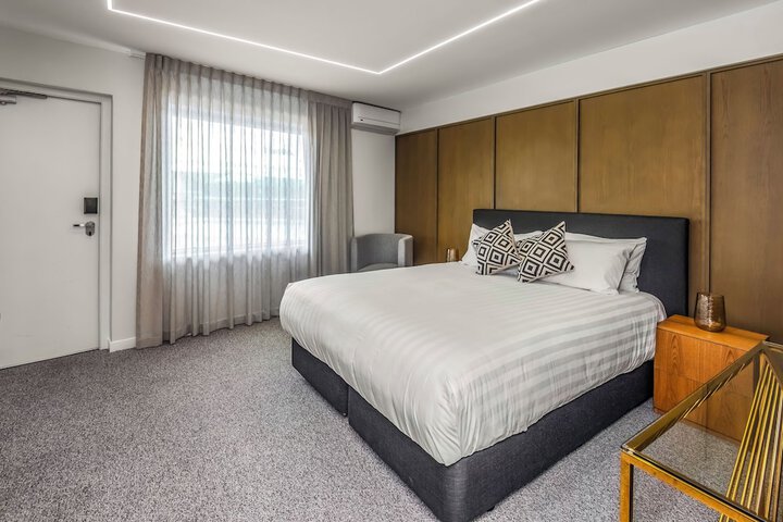 Room 22 of 55