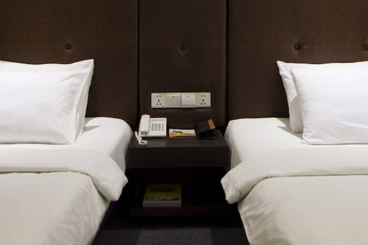 Room 56 of 114