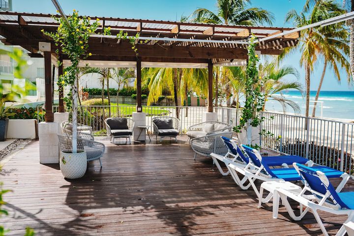 Sundeck 65 of 74