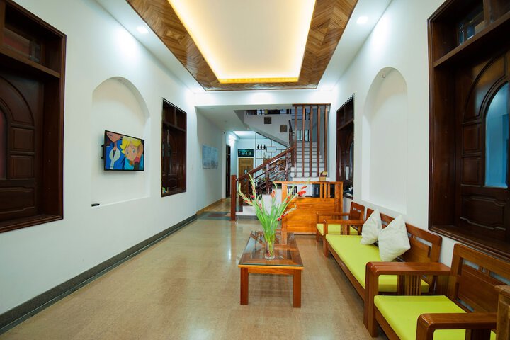 Lobby Photos