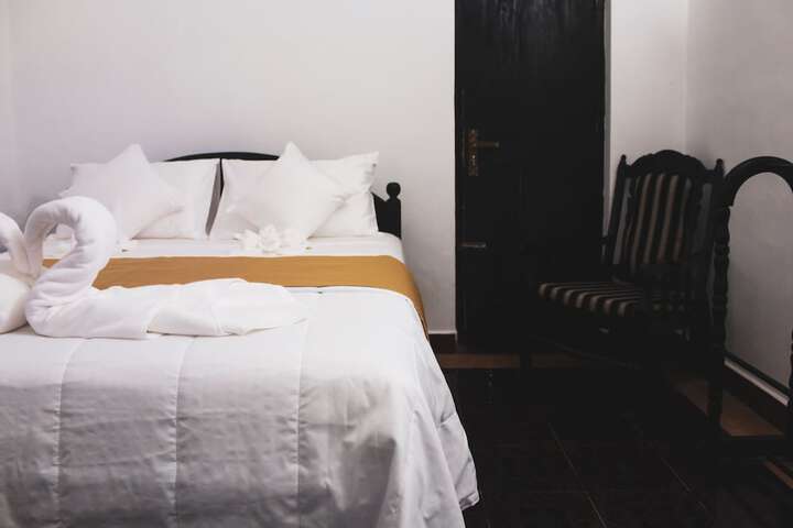 Room 18 of 38