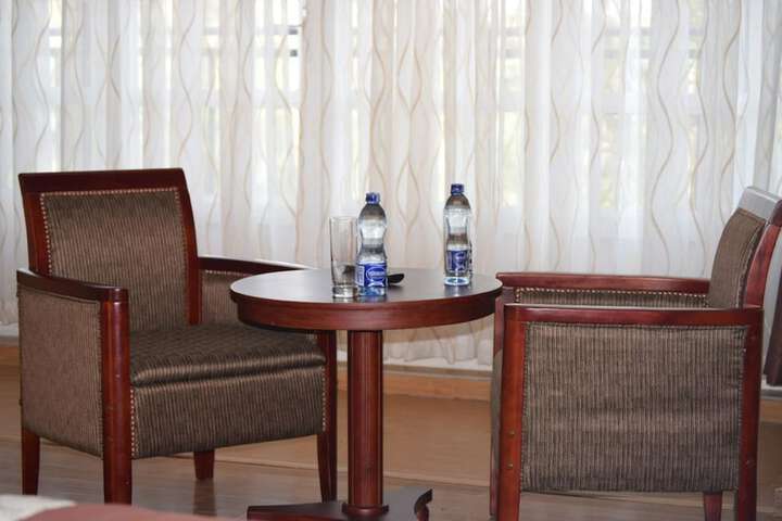 Room 3 of 16