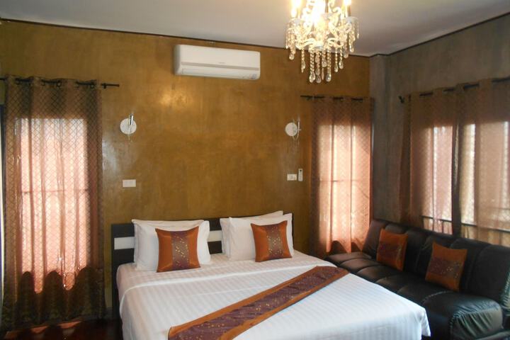 Room 9 of 49