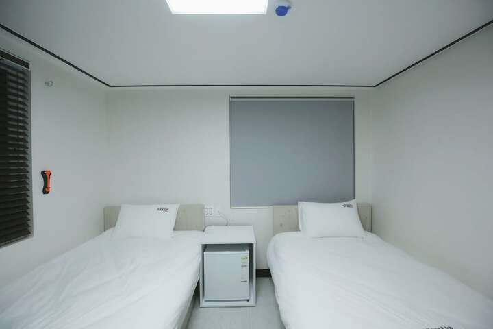 Room 5 of 46