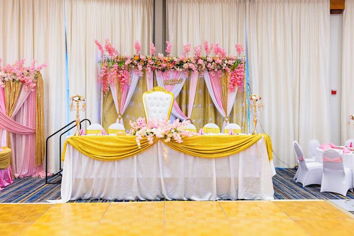 Ballroom/Hall 44 of 53