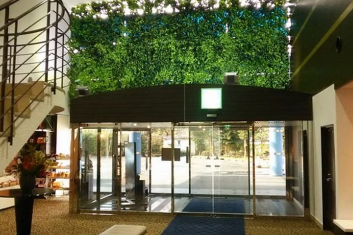 Hotel 2 of 42