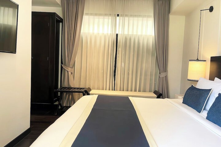 Room 21 of 80