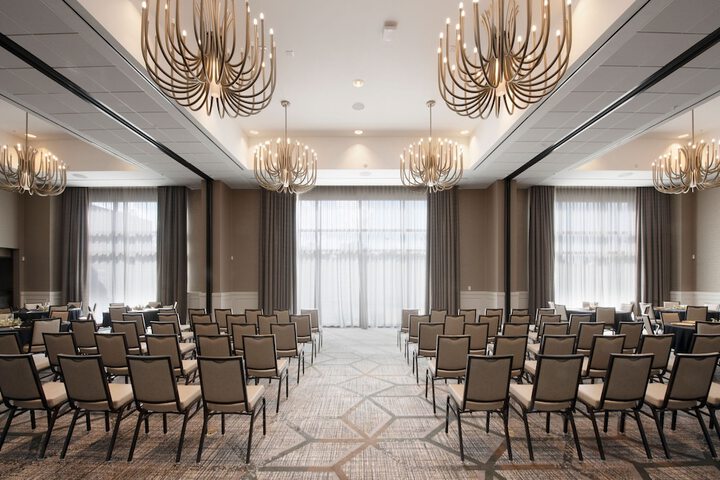 Banquet hall