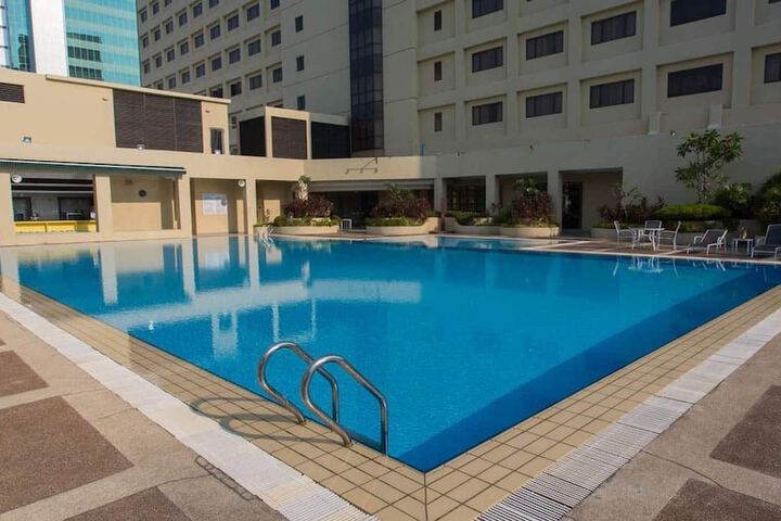 Hotel with Pool