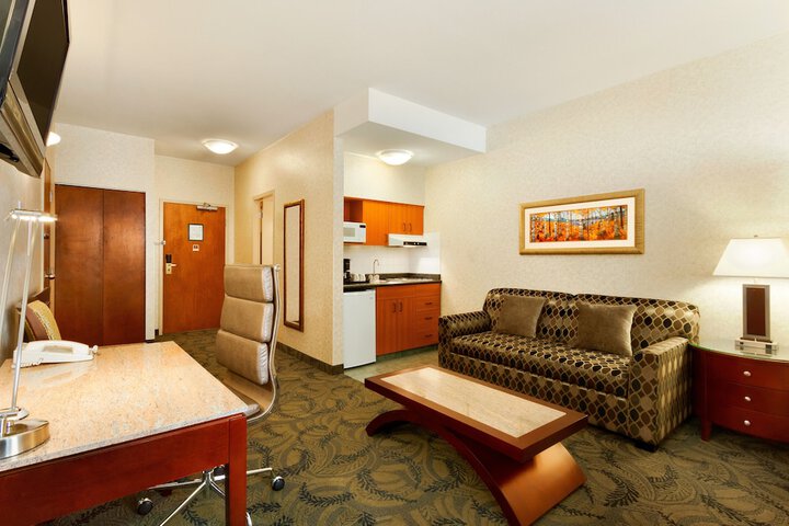 Room 18 of 44