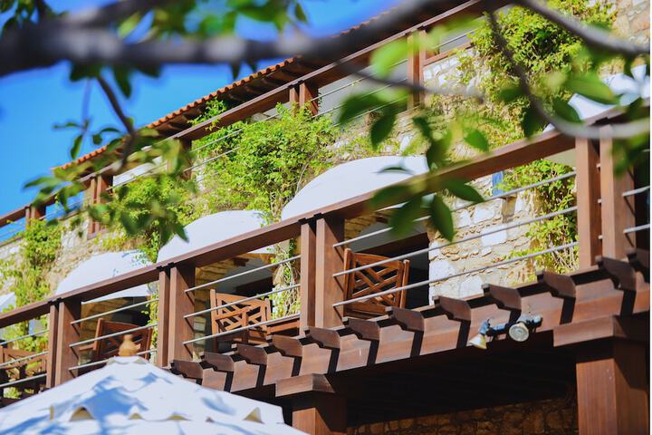 Terrace/Patio 77 of 81