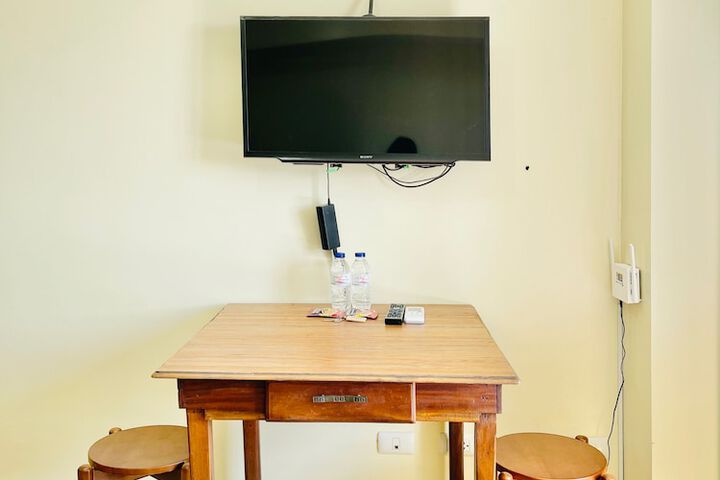 Room 21 of 53
