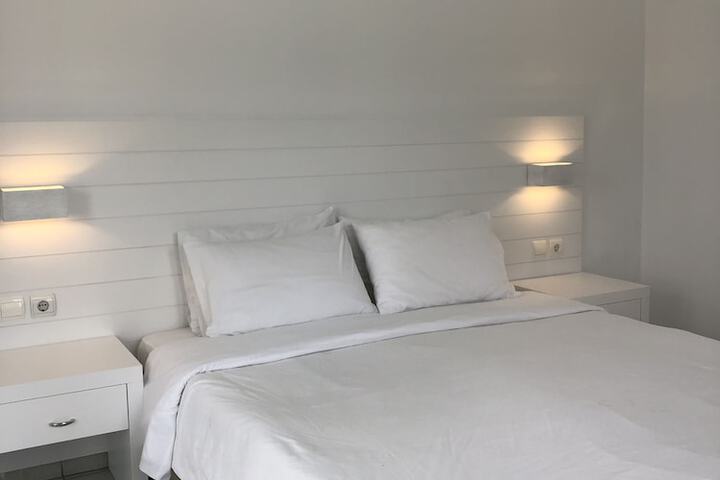 Room 12 of 46