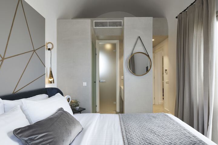 Room 25 of 84