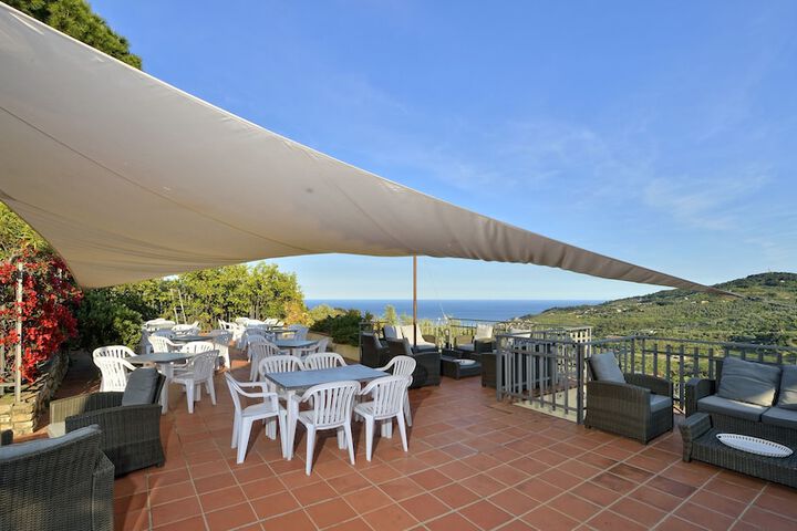 Terrace/Patio 64 of 75