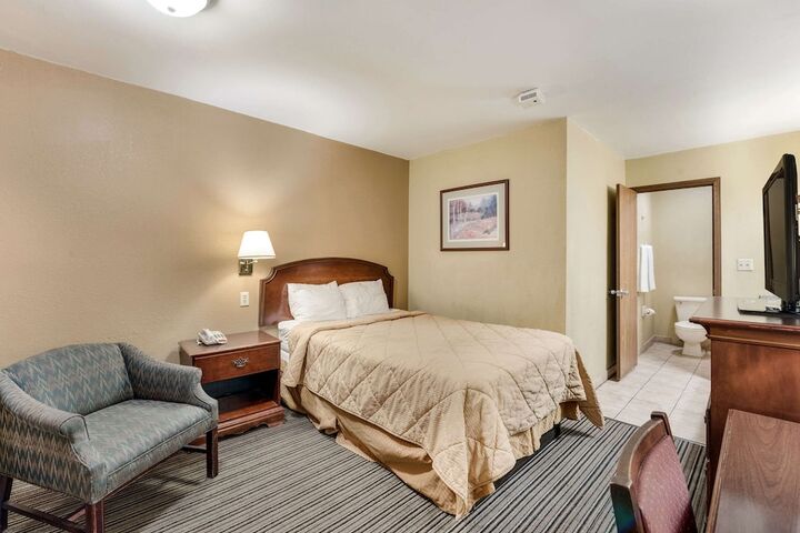 2 Double Beds (3 of 15)