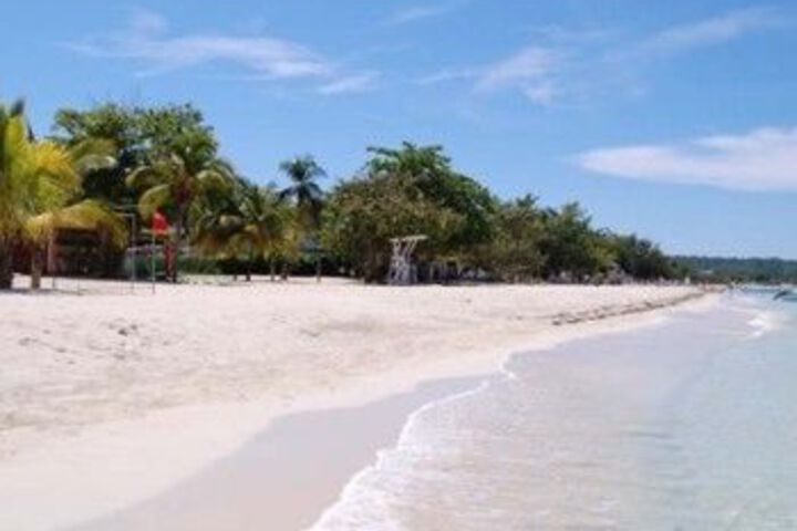 Beach 8 of 18