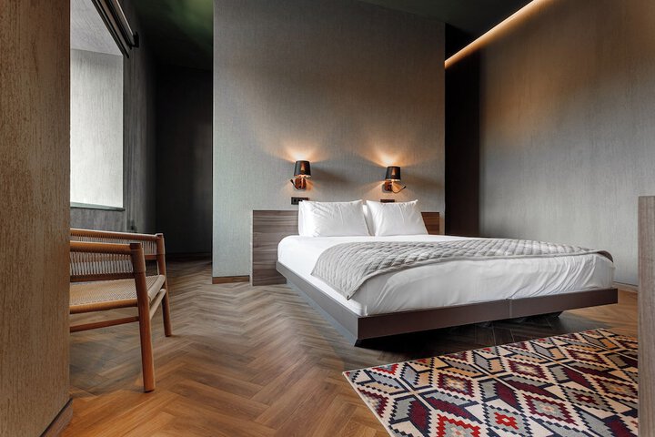 Room 32 of 129