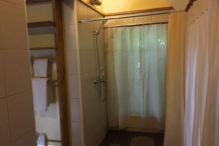 Room 43 of 80