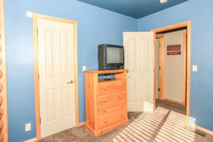 Room 69 of 112