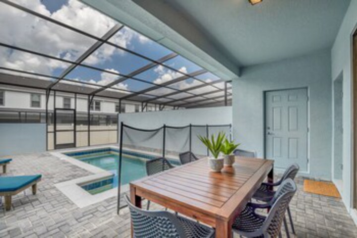Terrace/Patio 3 of 68