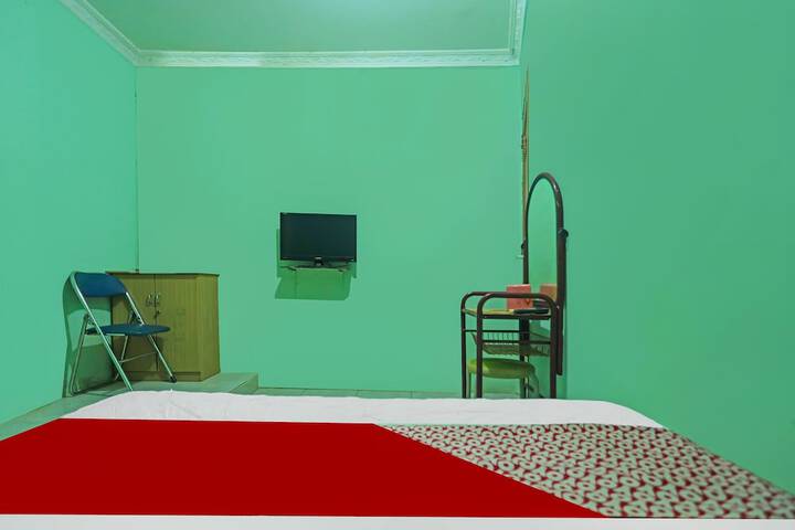 Room 15 of 23
