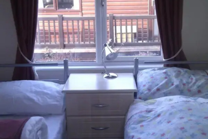 Room 3 of 6