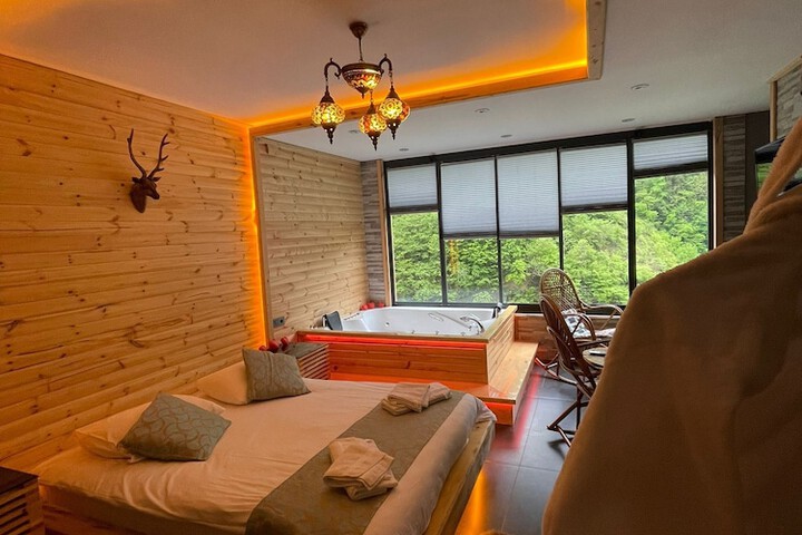 Room 48 of 89