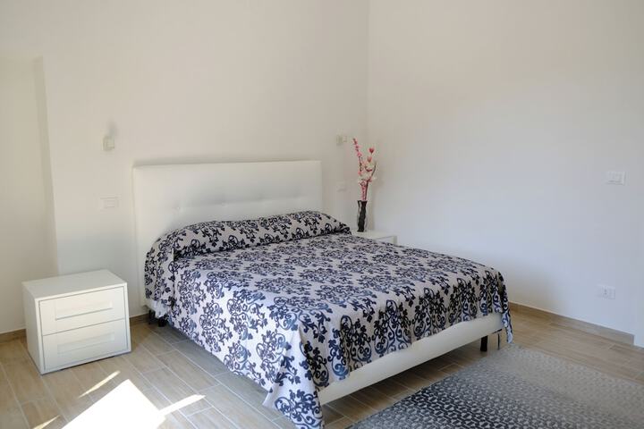 Room 2 of 11